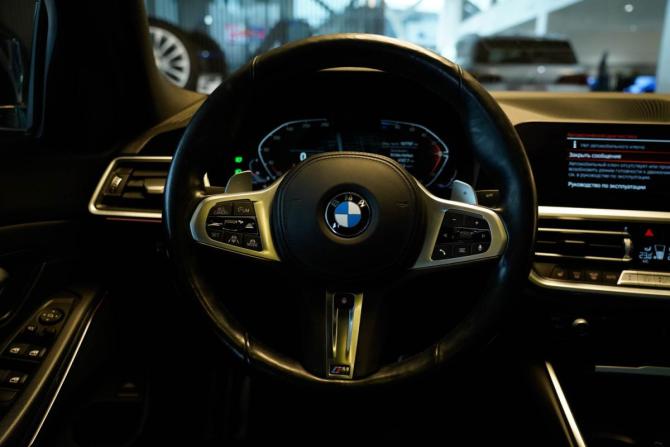 BMW 3 серии VII (G2x) с пробегом 2021 года, цена 4 500 000 рублей, 107795 км, седан, Автокод Объявления