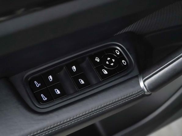 Porsche Cayenne III с пробегом 2019 года, цена 5 696 900 рублей, 142439 км, внедорожник, Автокод Объявления