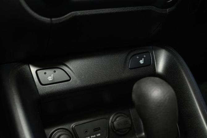 Hyundai ix35 I Рестайлинг с пробегом 2014 года, цена 1 299 000 рублей, 184043 км, внедорожник, Автокод Объявления