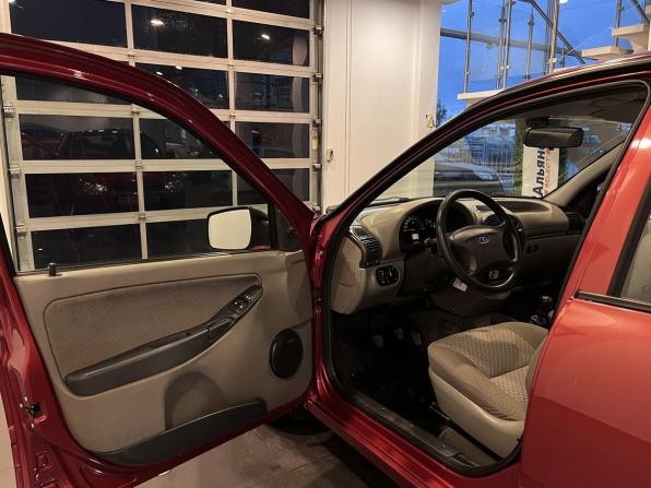 Lada (ВАЗ) Kalina I с пробегом 2011 года, цена 269 000 рублей, 83017 км, седан, Автокод Объявления