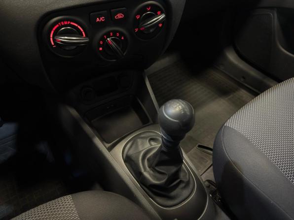 Kia Rio II Рестайлинг с пробегом 2010 года, цена 469 000 рублей, 180000 км, хэтчбек, Автокод Объявления