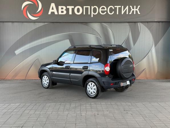 Chevrolet Niva I Рестайлинг с пробегом 2011 года, цена 550 000 рублей, 204513 км, внедорожник, Автокод Объявления