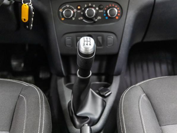Renault Logan II Рестайлинг с пробегом 2021 года, цена 1 158 000 рублей, 107126 км, седан, Автокод Объявления