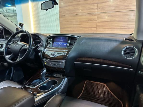 Infiniti QX60 I Рестайлинг с пробегом 2019 года, цена 2 850 000 рублей, 130000 км, внедорожник, Автокод Объявления