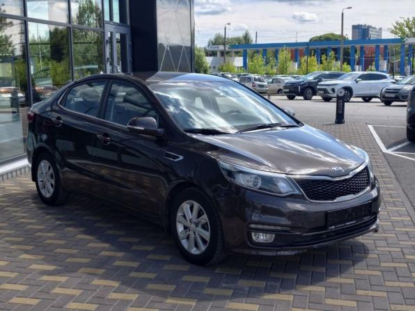 Kia Rio III Рестайлинг с пробегом 2016 года, цена 980 000 рублей, 58780 км, седан, Автокод Объявления