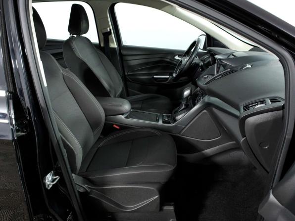 Ford Kuga II Рестайлинг с пробегом 2018 года, цена 1 598 000 рублей, 140528 км, внедорожник, Автокод Объявления