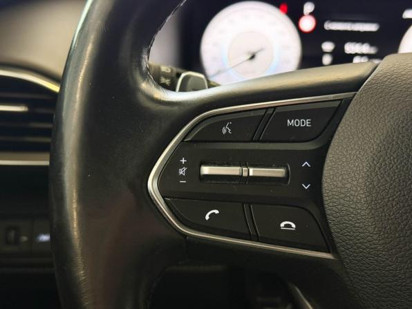 Hyundai Santa Fe IV Рестайлинг с пробегом 2021 года, цена 3 547 000 рублей, 97380 км, внедорожник, Автокод Объявления