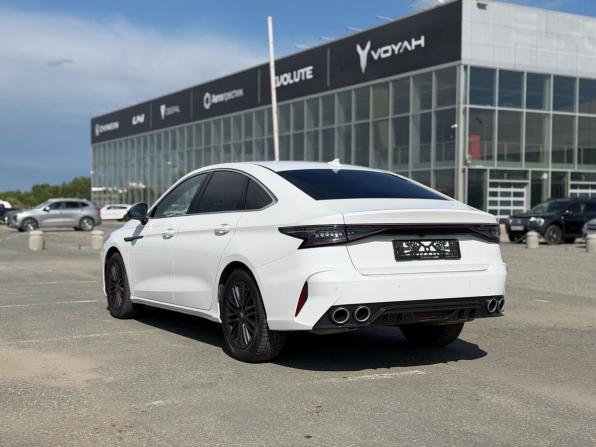 Chery Arrizo 8 с пробегом 2024 года, цена 1 603 000 рублей, 69385 км, седан, Автокод Объявления