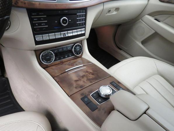 Mercedes-Benz CLS II (C218) Рестайлинг с пробегом 2014 года, цена 3 170 000 рублей, 129000 км, седан, Автокод Объявления