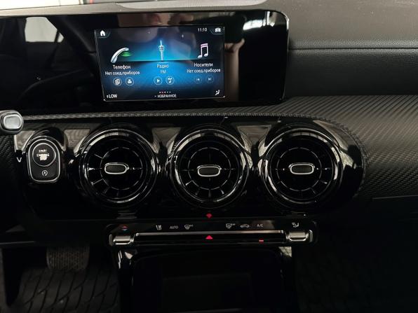 Mercedes-Benz A-Класс IV (W177) с пробегом 2019 года, цена 2 397 000 рублей, 62850 км, седан, Автокод Объявления