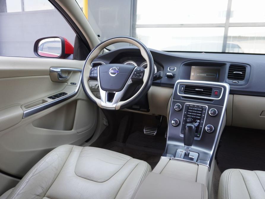 Volvo S60 II Москва  - изображение 13
