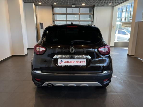 Renault Kaptur I с пробегом 2017 года, цена 1 250 000 рублей, 156020 км, внедорожник, Автокод Объявления