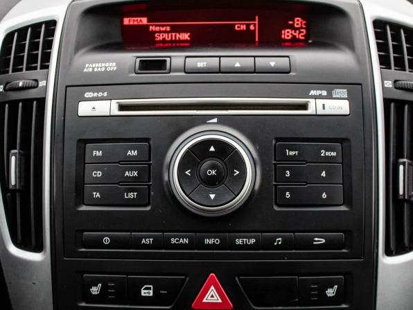 Kia Ceed I Рестайлинг с пробегом 2011 года, цена 679 000 рублей, 183111 км, хэтчбек, Автокод Объявления