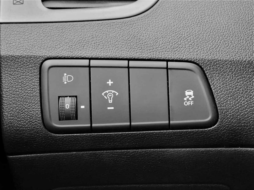 Hyundai Elantra V (MD) Рестайлинг Москва  - изображение 8