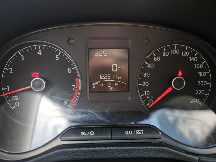 Volkswagen Polo V Рестайлинг Великий Новгород  - изображение 9