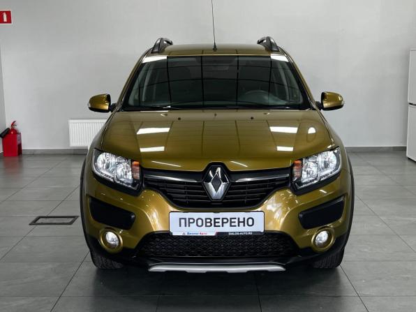 Renault Sandero II с пробегом 2017 года, цена 940 000 рублей, 65572 км, хэтчбек, Автокод Объявления