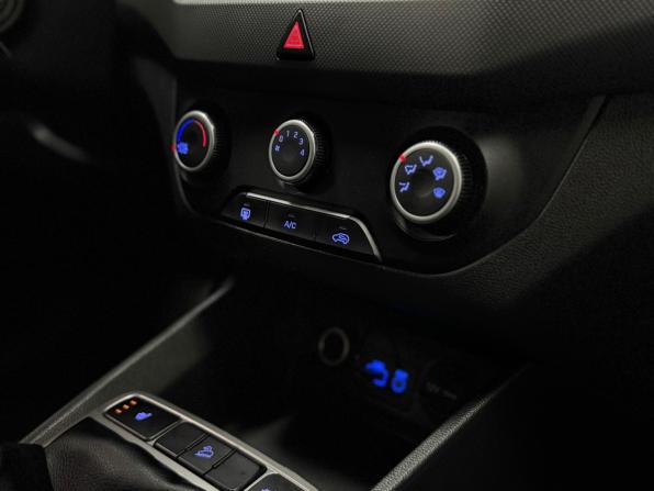 Hyundai Creta I с пробегом 2019 года, цена 1 390 000 рублей, 239000 км, внедорожник, Автокод Объявления