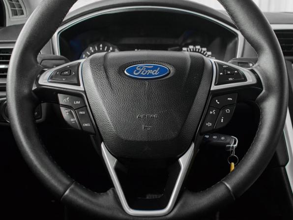 Ford Mondeo V с пробегом 2015 года, цена 1 190 000 рублей, 125292 км, седан, Автокод Объявления