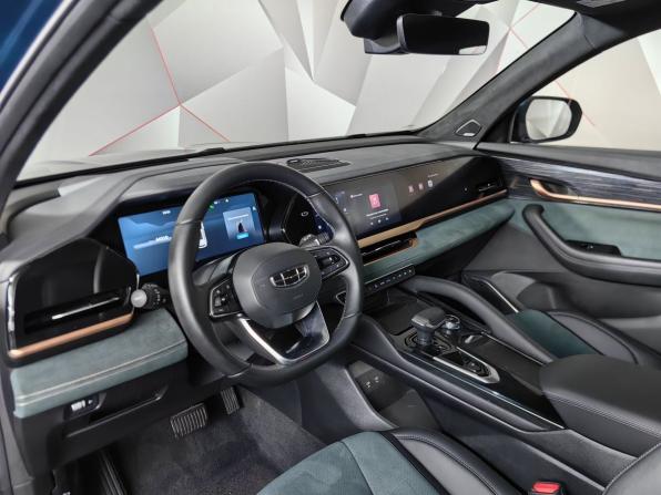 Geely Monjaro I с пробегом 2023 года, цена 3 351 000 рублей, 44308 км, внедорожник, Автокод Объявления