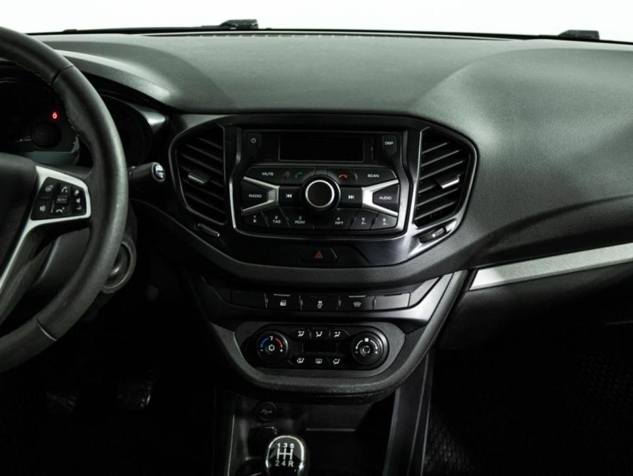 Lada (ВАЗ) Vesta I Санкт-Петербург  - изображение 14