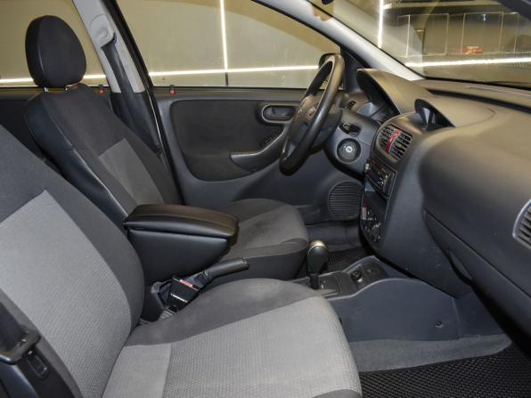 Opel Corsa C Рестайлинг с пробегом 2004 года, цена 390 000 рублей, 125327 км, хэтчбек, Автокод Объявления
