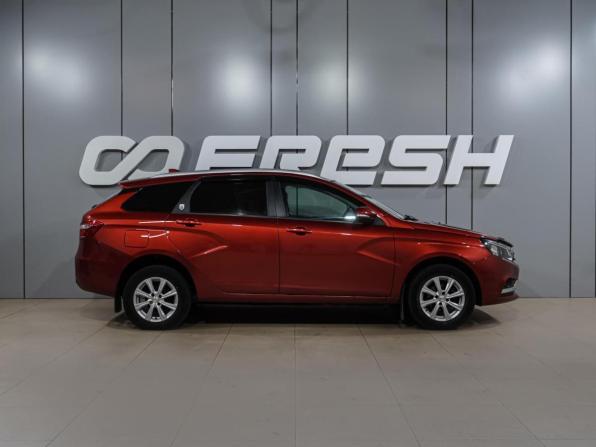 Lada (ВАЗ) Vesta I с пробегом 2018 года, цена 999 000 рублей, 88399 км, универсал, Автокод Объявления