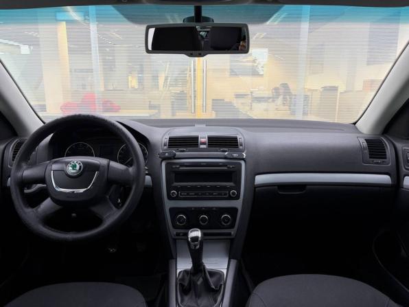 Skoda Octavia II (A5) Рестайлинг с пробегом 2012 года, цена 749 000 рублей, 247594 км, универсал, Автокод Объявления