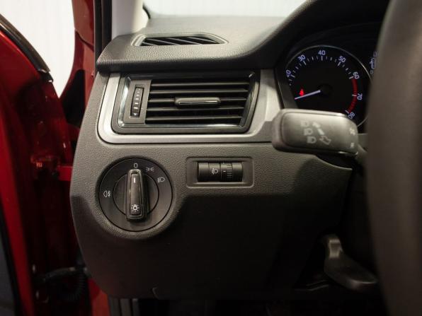 Skoda Rapid I с пробегом 2017 года, цена 1 090 000 рублей, 154410 км, лифтбек, Автокод Объявления