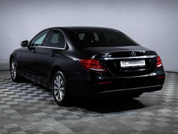 Mercedes-Benz E-Класс V (W213 S213 C238) с пробегом 2018 года, цена 2 320 000 рублей, 167379 км, седан, Автокод Объявления