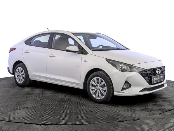 Hyundai Solaris II Рестайлинг с пробегом 2021 года, цена 1 380 000 рублей, 168824 км, седан, Автокод Объявления