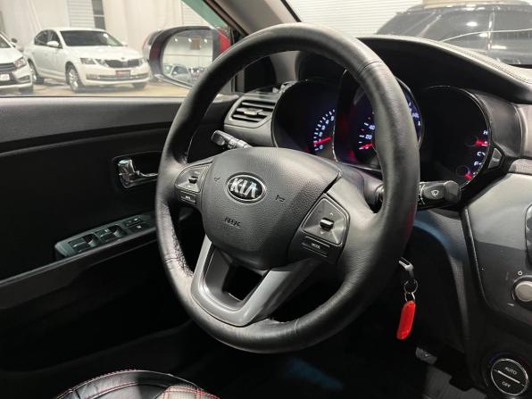 Kia Rio III с пробегом 2013 года, цена 685 000 рублей, 190205 км, седан, Автокод Объявления