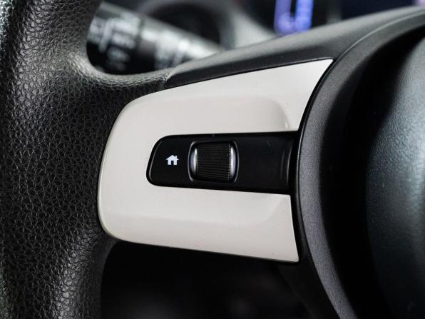Honda Fit IV с пробегом 2021 года, цена 1 200 000 рублей, 92287 км, хэтчбек, Автокод Объявления