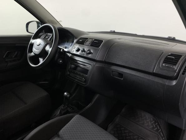 Skoda Fabia II Рестайлинг с пробегом 2011 года, цена 580 000 рублей, 331332 км, универсал, Автокод Объявления