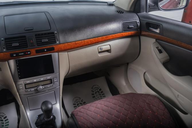 Toyota Avensis II с пробегом 2006 года, цена 839 000 рублей, 433000 км, седан, Автокод Объявления
