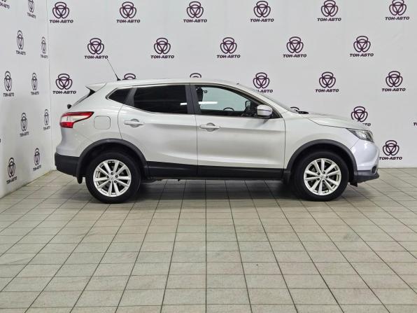 Nissan Qashqai II с пробегом 2016 года, цена 1 396 000 рублей, 193078 км, внедорожник, Автокод Объявления