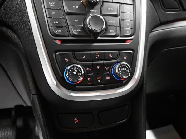 Opel Mokka I с пробегом 2013 года, цена 1 295 000 рублей, 109266 км, внедорожник, Автокод Объявления