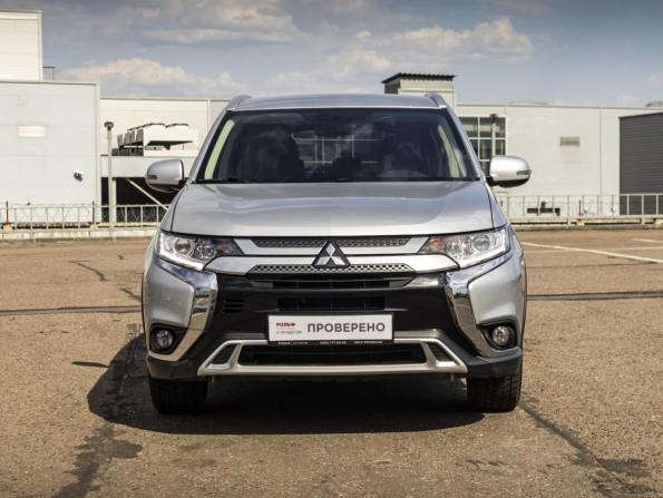 Mitsubishi Outlander III Рестайлинг 3 с пробегом 2019 года, цена 2 279 000 рублей, 77200 км, внедорожник, Автокод Объявления