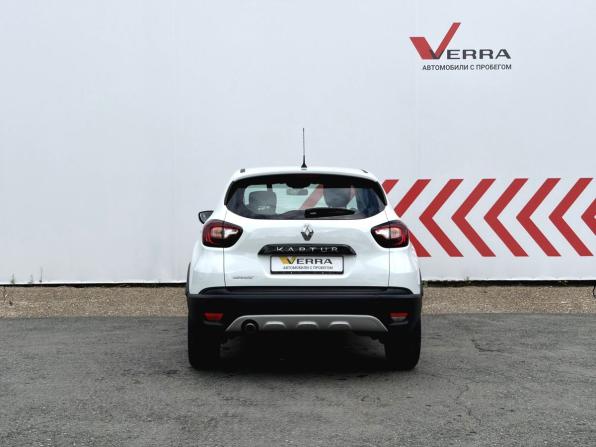 Renault Kaptur I с пробегом 2019 года, цена 1 392 000 рублей, 106000 км, внедорожник, Автокод Объявления