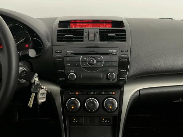 Mazda 6 II (GH) Рестайлинг с пробегом 2011 года, цена 949 000 рублей, 191999 км, седан, Автокод Объявления