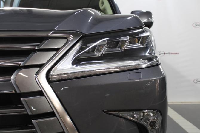 Lexus LX III Рестайлинг 2 с пробегом 2020 года, цена 12 300 000 рублей, 97000 км, внедорожник, Автокод Объявления