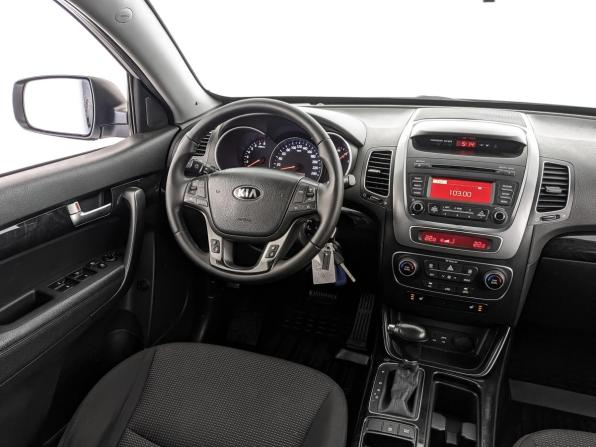 Kia Sorento II Рестайлинг с пробегом 2018 года, цена 1 955 000 рублей, 100825 км, внедорожник, Автокод Объявления