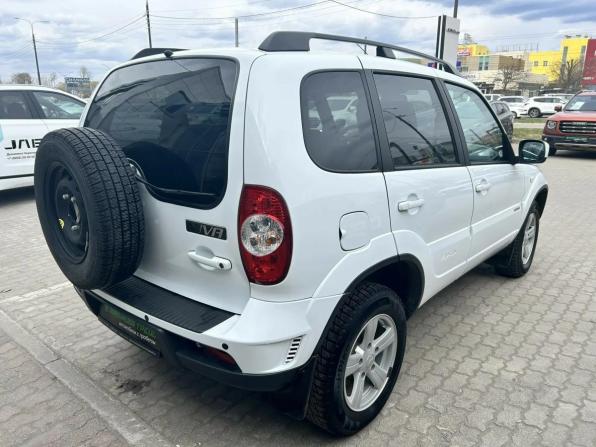 Chevrolet Niva I Рестайлинг с пробегом 2017 года, цена 799 000 рублей, 40165 км, внедорожник, Автокод Объявления