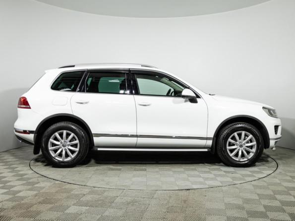 Volkswagen Touareg II Рестайлинг с пробегом 2014 года, цена 1 839 000 рублей, 297904 км, внедорожник, Автокод Объявления