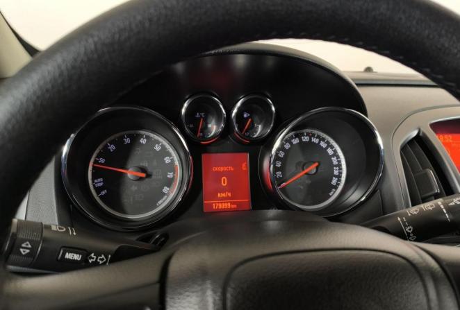 Opel Astra J с пробегом 2012 года, цена 870 000 рублей, 179099 км, хэтчбек, Автокод Объявления