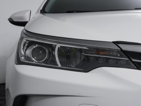 Toyota Corolla XI (E160 E170 E180) Рестайлинг 1 с пробегом 2017 года, цена 1 250 000 рублей, 196800 км, седан, Автокод Объявления