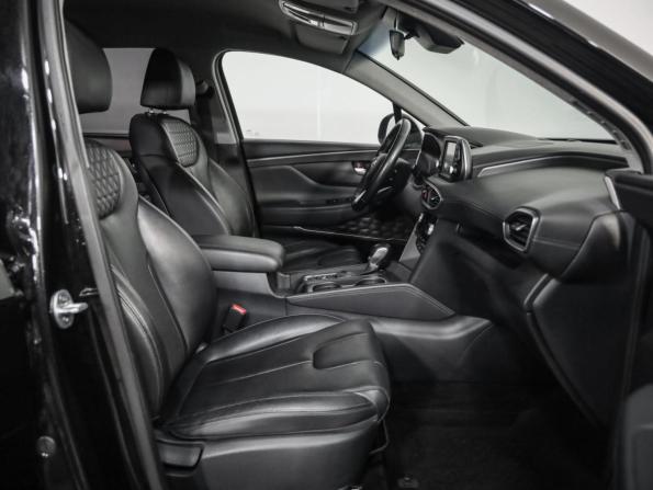 Hyundai Santa Fe IV с пробегом 2018 года, цена 2 499 000 рублей, 155590 км, внедорожник, Автокод Объявления