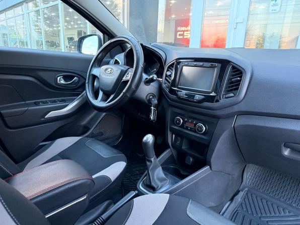 Lada (ВАЗ) XRAY I с пробегом 2017 года, цена 549 000 рублей, 285000 км, хэтчбек, Автокод Объявления