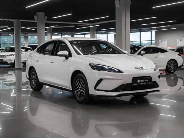 BYD Seal 05 с пробегом 2025 года, цена 2 990 000 рублей, 100 км, седан, Автокод Объявления