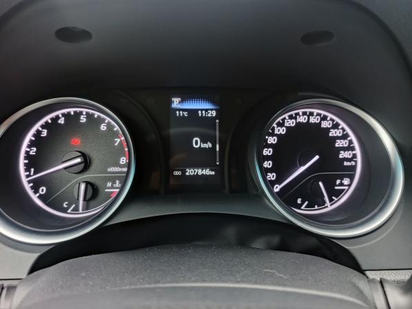 Toyota Camry VIII (XV70) Рестайлинг с пробегом 2021 года, цена 2 530 000 рублей, 207846 км, седан, Автокод Объявления
