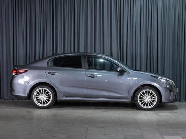 Kia Rio IV Рестайлинг с пробегом 2021 года, цена 2 059 000 рублей, 60297 км, седан, Автокод Объявления